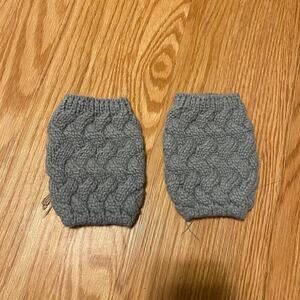 grey knit hand-warmers